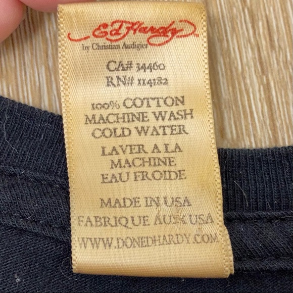 Y2K Ed Hardy skull and heart graphic rhinestone baby tee - Picture 5 of 5